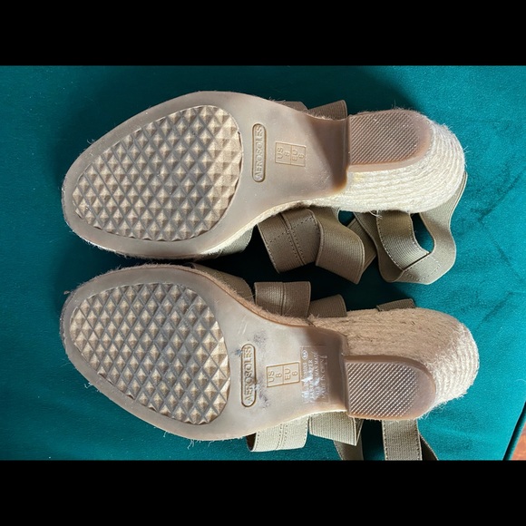 Aerosoles Army Green Espadrilles - Size 8 - Picture 4 of 8